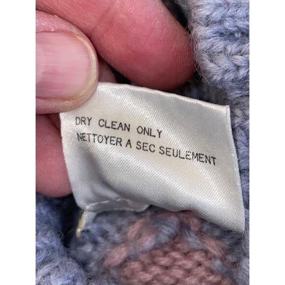 Vintage‎ Barry Bricken 100% Wool Sweater - Women's Size S - Very Soft! - Picture 8 of 8